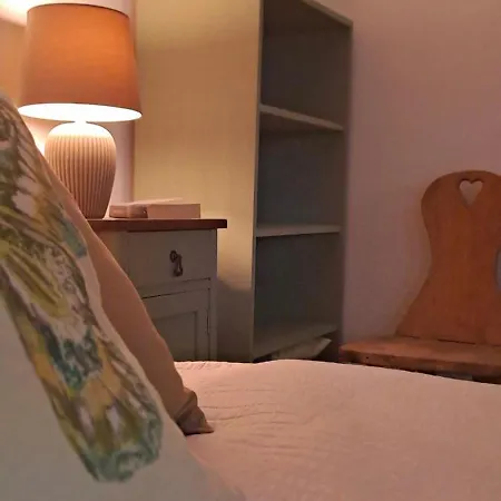 Lassu Tanya Vendeghaz Apartmán