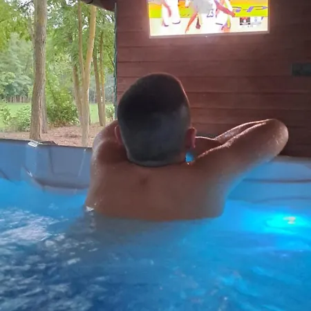 Lassu Tanya Vendeghaz Apartmán