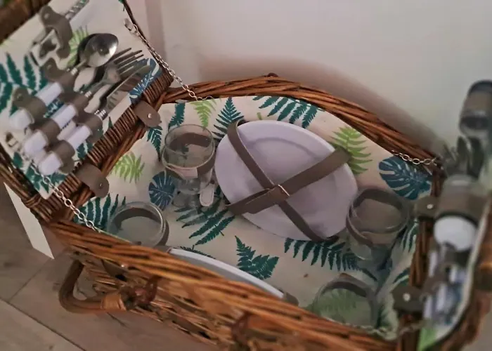 Lassu Tanya Vendeghaz Nagykoros